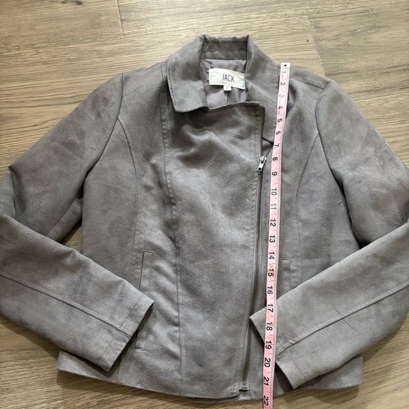 Jack BB Dakota Faux Suede Gray Jacket Asymmetrical Zip Size S Collar - Picture 6 of 11